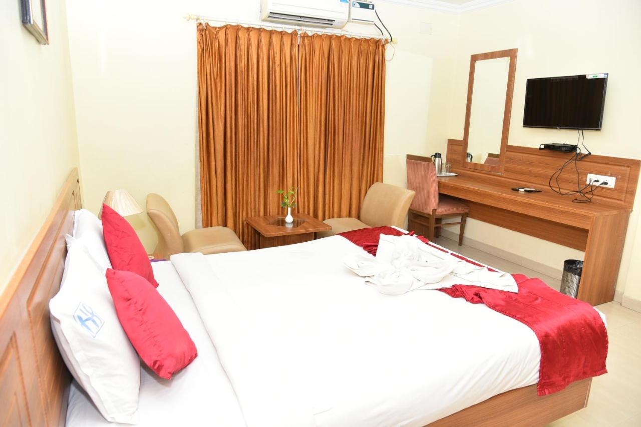 Hotel Sonas Tiruchirappalli Exterior photo